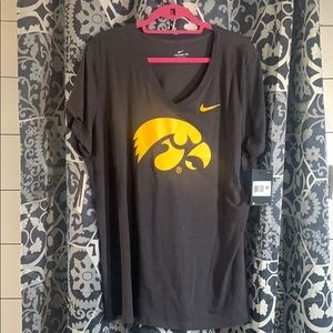 Plus size NWT Nike Iowa Hawkeyes